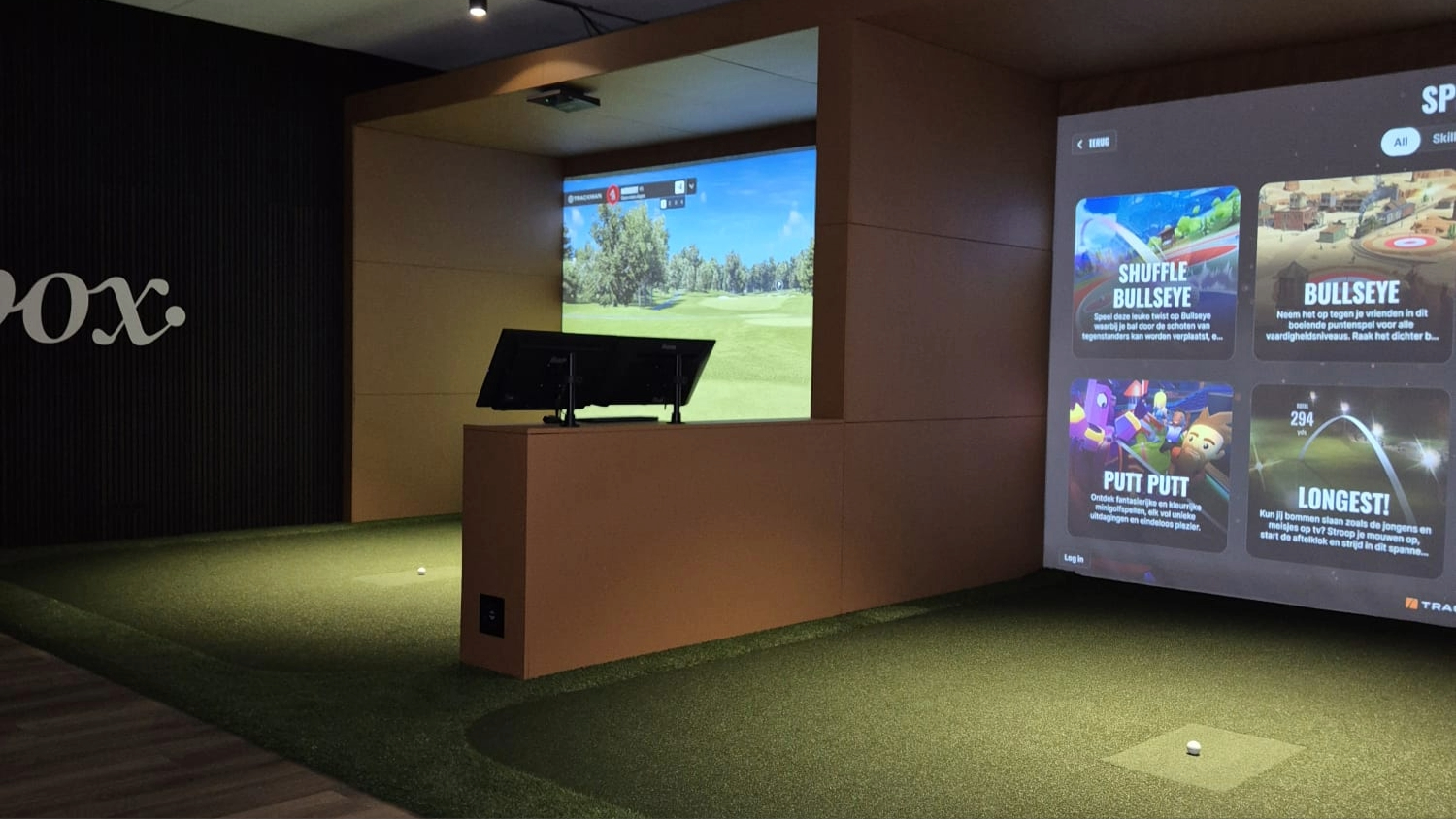 Teebox Huizen indoor golf Teebox Huizen indoor golf